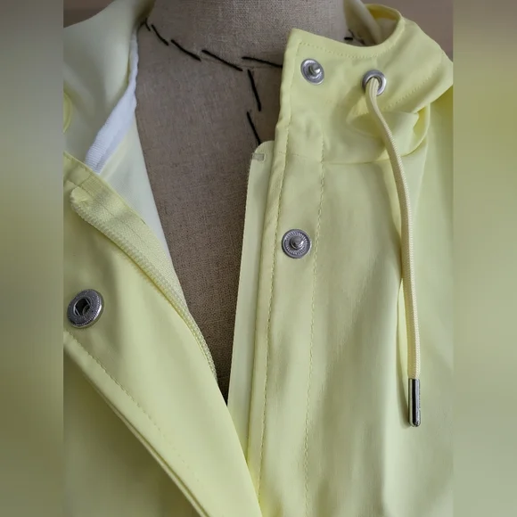 NWT Rains Curve Belted Raincoat Trench, Women's M/L Color Straw - Picture 5 of 15